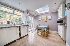 Kitchen diner angle 3- click for photo gallery